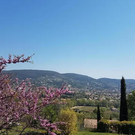 Detached With Private Pool And Views * Лорг